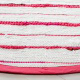 Safavieh Montauk 6'-0" x 6'-0" Rug in Red / Ivory