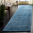 Safavieh Glamour 2'-3" x 8'-0" Rug in Navy
