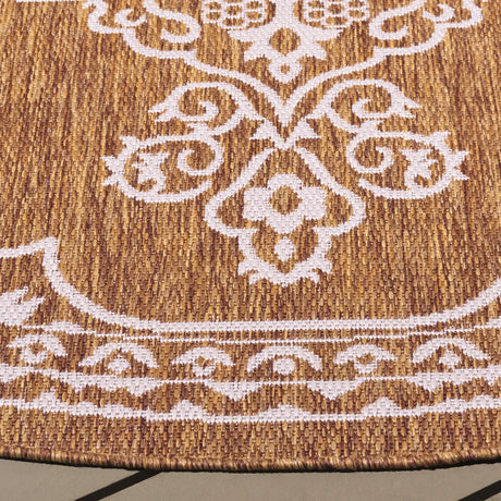 Safavieh Beach House 6'-7" x 6'-7" Rug in Brown / Ivory