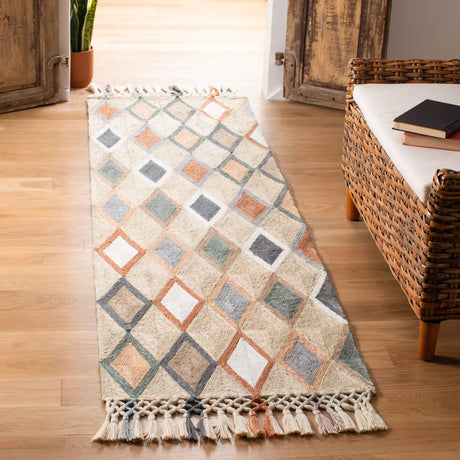 Safavieh Sahara 2'-3" x 8'-0" Rug in Beige / Rust