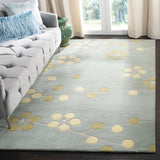 Safavieh Soho 3'-6" x 5'-6" Rug in Light Blue / Gold