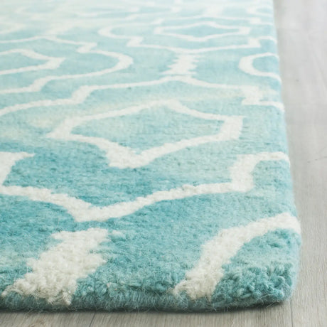 Safavieh Dip Dye 2'-3" x 8'-0" Rug in Turquoise / Ivory