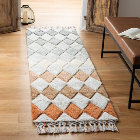 Safavieh Sahara 2'-3" x 8'-0" Rug in Grey / Charcoal