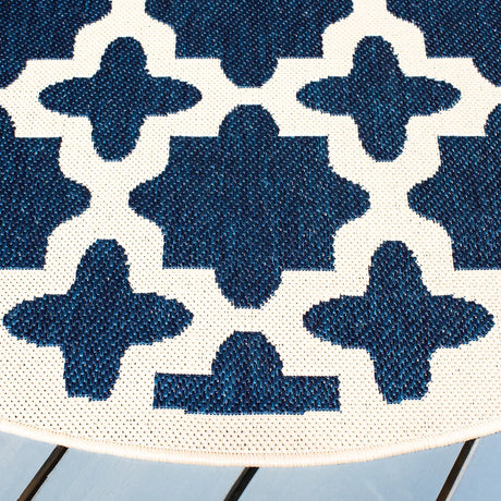 Safavieh Courtyard 5'-3" x 5'-3" Rug in Navy / Beige