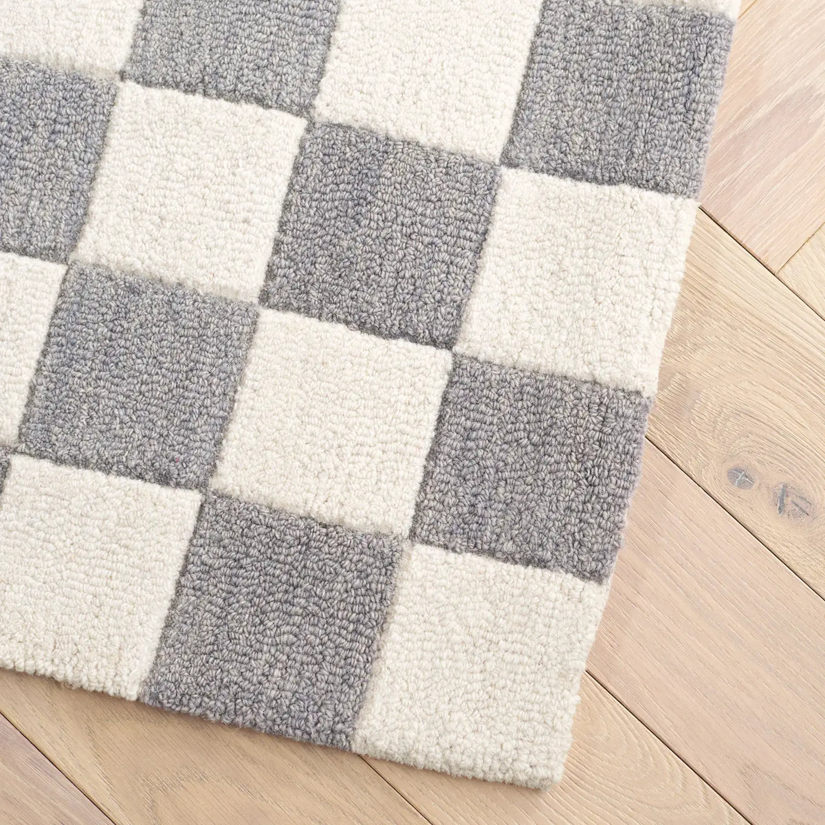 Safavieh Martha Stewart 6'-0" x 9'-0" Rug in Grey / Ivory