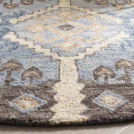 Safavieh Aspen 5'-0" x 5'-0" Rug in Light Blue / Cream