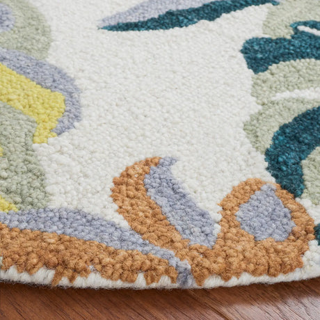 Safavieh Jardin 6'-0" x 6'-0" Rug in Ivory / Pink