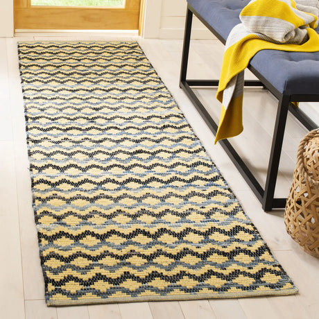 Safavieh Montauk 2'-3" x 6'-0" Rug in Gold / Blue/Black