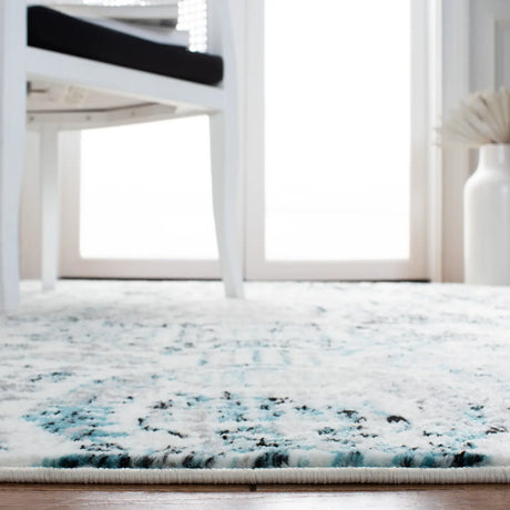 Safavieh Skyler 4'-0" x 6'-0" Rug in Grey / Blue