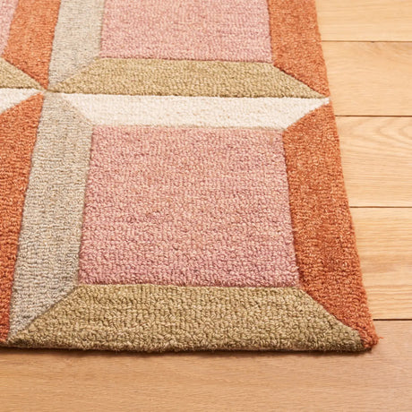 Safavieh Genre 4'-0" x 6'-0" Rug in Pink / Beige