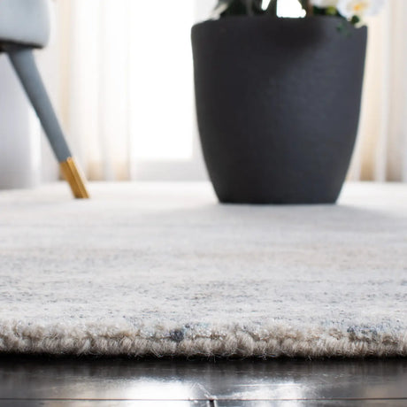 Safavieh Restoration Vintage 5'-0" x 8'-0" Rug in Grey / Blue