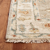 Safavieh Samarkand 6'-0" x 9'-0" Rug in Light Grey / Beige
