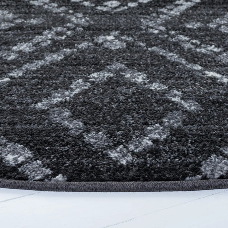 Safavieh Adirondack 6'-0" x 6'-0" Rug in Black / Ivory