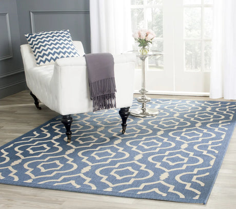 Safavieh Courtyard 5'-3" x 7'-7" Rug in Blue / Beige