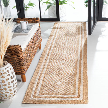 Safavieh Natural Fiber 2'-3" x 9'-0" Rug in Natural / Ivory