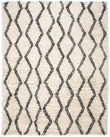 Safavieh Kenya 6'-0" x 9'-0" Rug in Black / Ivory