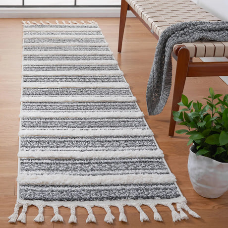 Safavieh Moroccan Tassel Shag 2'-3" x 8'-0" Rug in Grey / Ivory