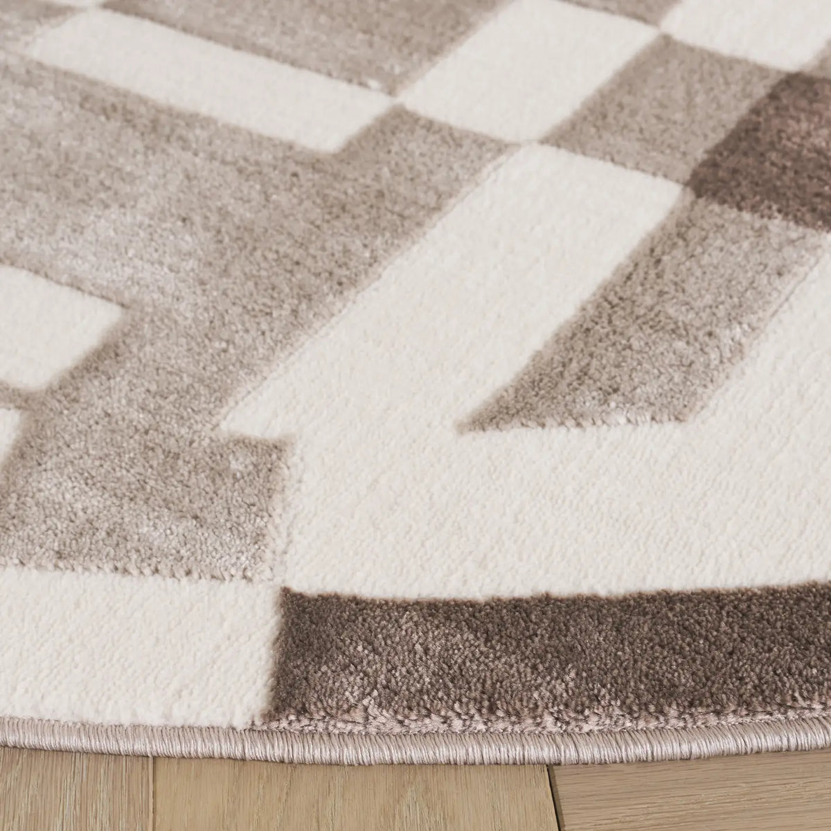 Safavieh Groove 6'-7" x 6'-7" Rug in Ivory / Beige