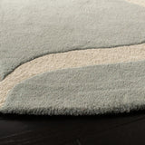 Safavieh Cambridge 6'-0" x 6'-0" Rug in Grey / Ivory