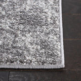 Safavieh Tulum 4'-0" x 6'-0" Rug in Ivory / Grey