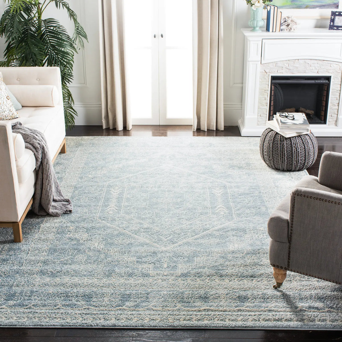 Safavieh Adirondack 10'-0" x 14'-0" Rug in Slate / Ivory
