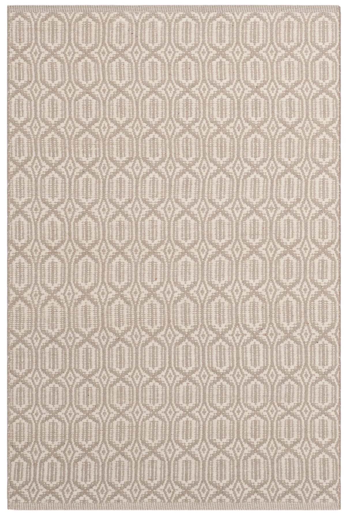 Safavieh Montauk 3'-0" x 5'-0" Rug in Ivory / Grey