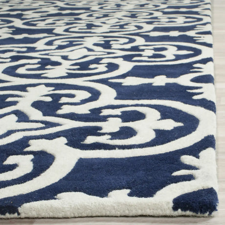 Safavieh Chatham 6'-0" x 9'-0" Rug in Dark Blue / Ivory