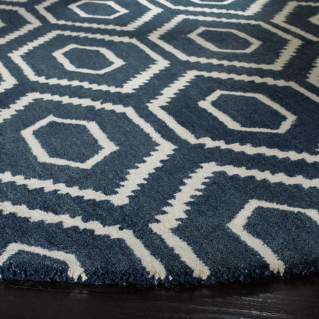 Safavieh Himalaya 6'-0" x 6'-0" Rug in Navy / Ivory