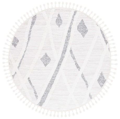 Safavieh Moroccan Tassel Shag 6'-7" x 6'-7" Rug in Beige / Grey