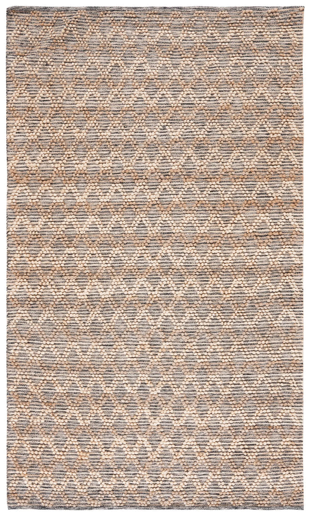 Safavieh Natural Fiber 4'-0" x 6'-0" Rug in Natural / Black