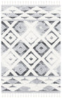 Safavieh Moroccan Tassel Shag 4'-0" x 6'-0" Rug in Grey / Ivory