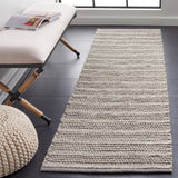 Safavieh Natura 2'-3" x 8'-0" Rug in Grey