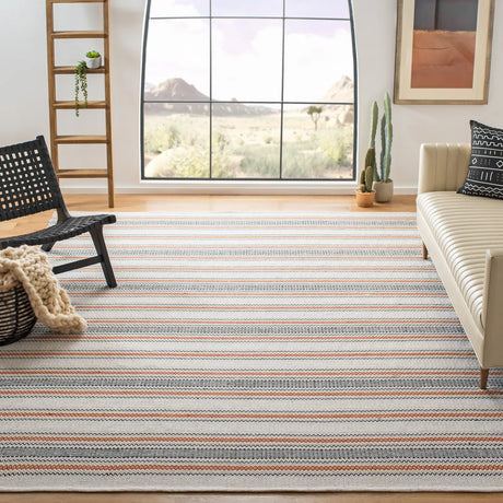 Safavieh Montauk 6'-0" x 9'-0" Rug in Red / Beige