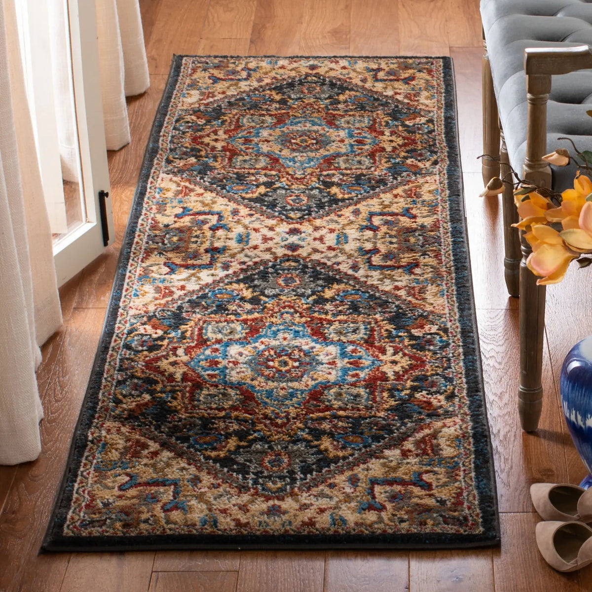 Safavieh Summit 2'-3" x 8'-0" Rug in Dark Grey / Red
