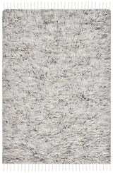 Safavieh Casablanca 4'-0" x 6'-0" Rug in Silver