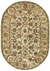 Safavieh Classic 4'-6" x 6'-6" Rug in Ivory / Ivory