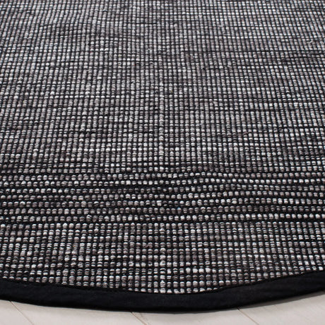 Safavieh Montauk 6'-0" x 6'-0" Rug in Charcoal / Black