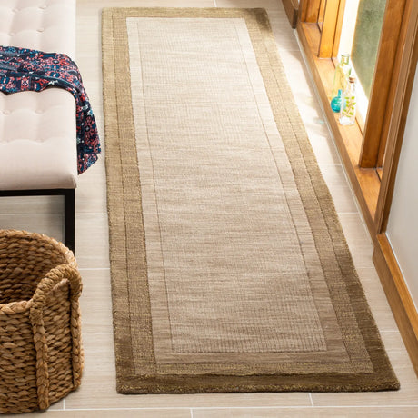 Safavieh Impressions 2'-3" x 8'-0" Rug in Beige / Brown