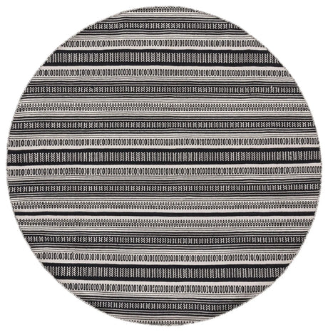 Safavieh Montauk 6'-0" x 6'-0" Rug in Black / Ivory