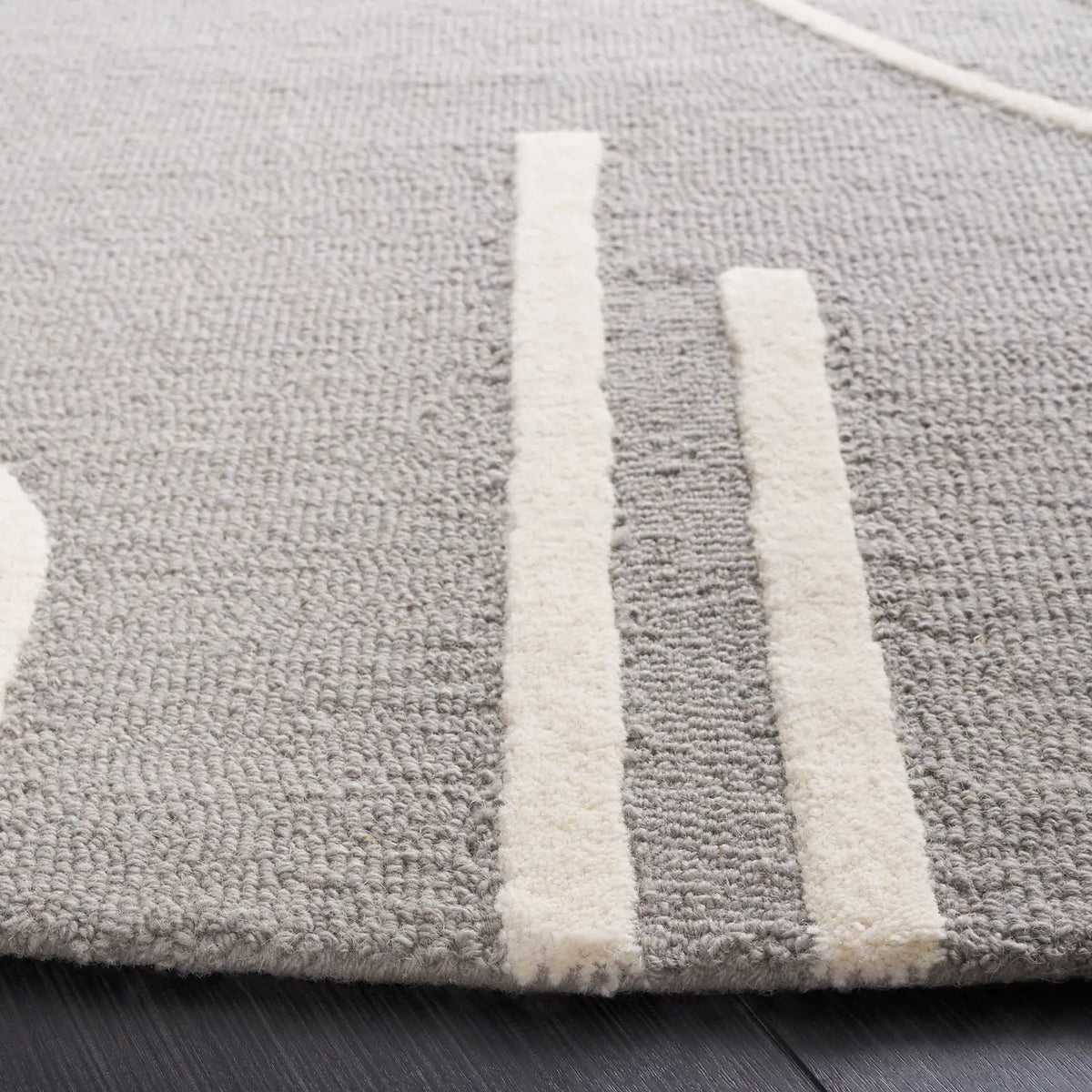 Safavieh Rodeo Drive 6'-0" x 6'-0" Rug in Grey / Ivory