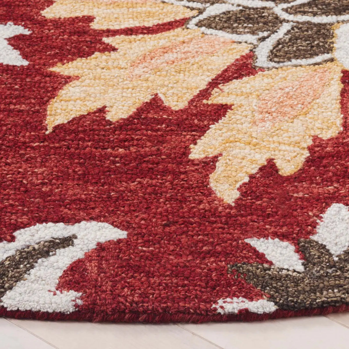 Safavieh Jardin 6'-0" x 6'-0" Rug in Red / Orange