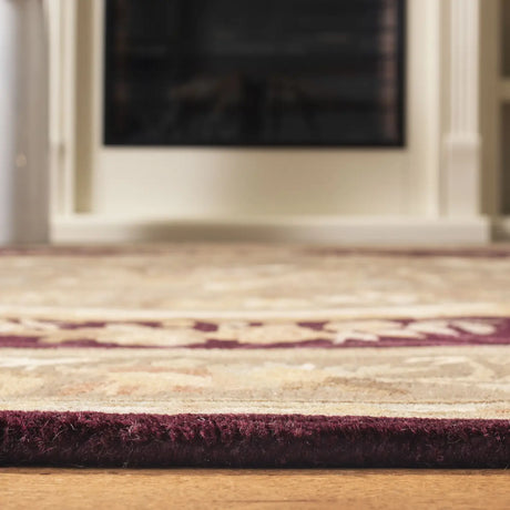 Safavieh Empire 4'-0" x 6'-0" Rug in Dark Red / Dark Beig