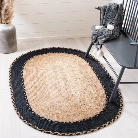 Safavieh Natural Fiber 3'-0" x 5'-0" Rug in Natural / Black