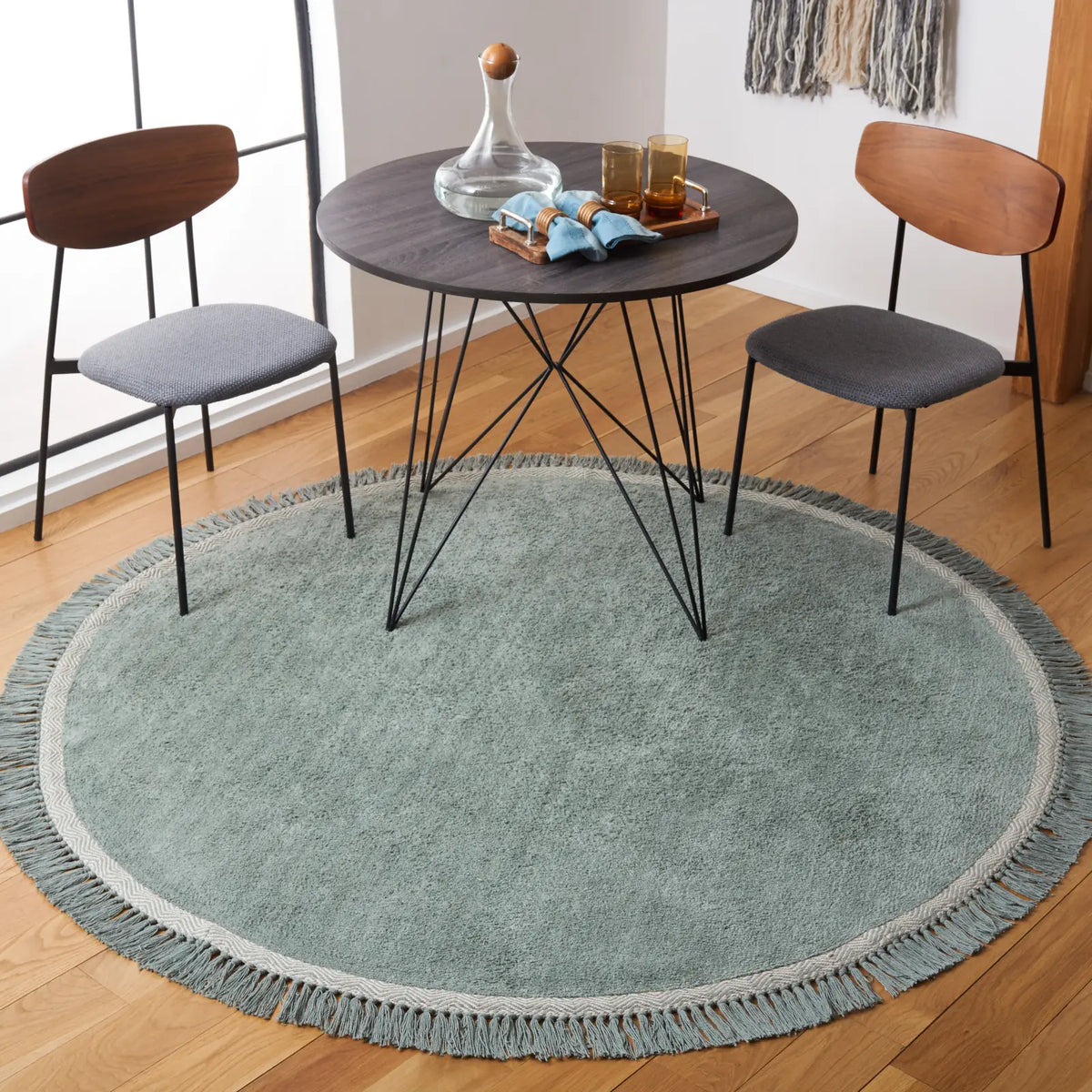 Safavieh Easy Care 6'-0" x 6'-0" Rug in Teal / Ivory