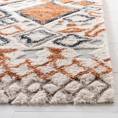 Safavieh Casablanca Shag 5'-0" x 8'-0" Rug in Ivory / Brown