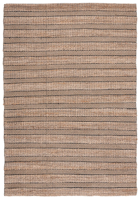 Safavieh Natural Fiber 4'-0" x 6'-0" Rug in Black / Natural