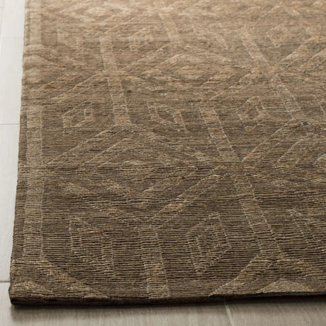 Safavieh Cape Cod 4'-0" x 6'-0" Rug in Camel