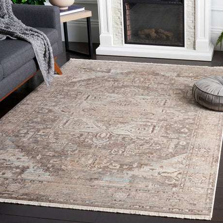 Safavieh Vintage Persian 4'-0" x 6'-0" Rug in Brown / Beige