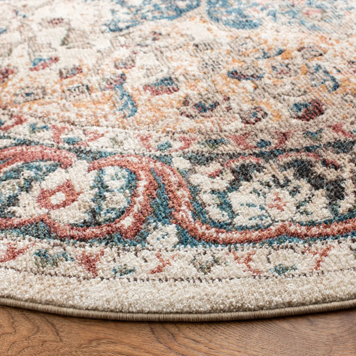 Safavieh Carlyle 200 6'-7" x 6'-7" Rug in Ivory / Burgundy