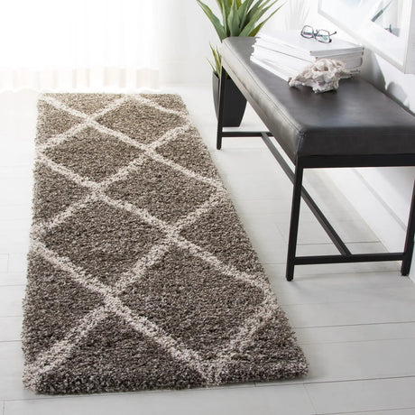 Safavieh Hudson Shag 2'-3" x 8'-0" Rug in Grey / Ivory